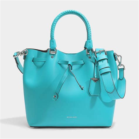 michael kors blakely bag dunkelblau|Blakely Medium Leather Bucket Bag .